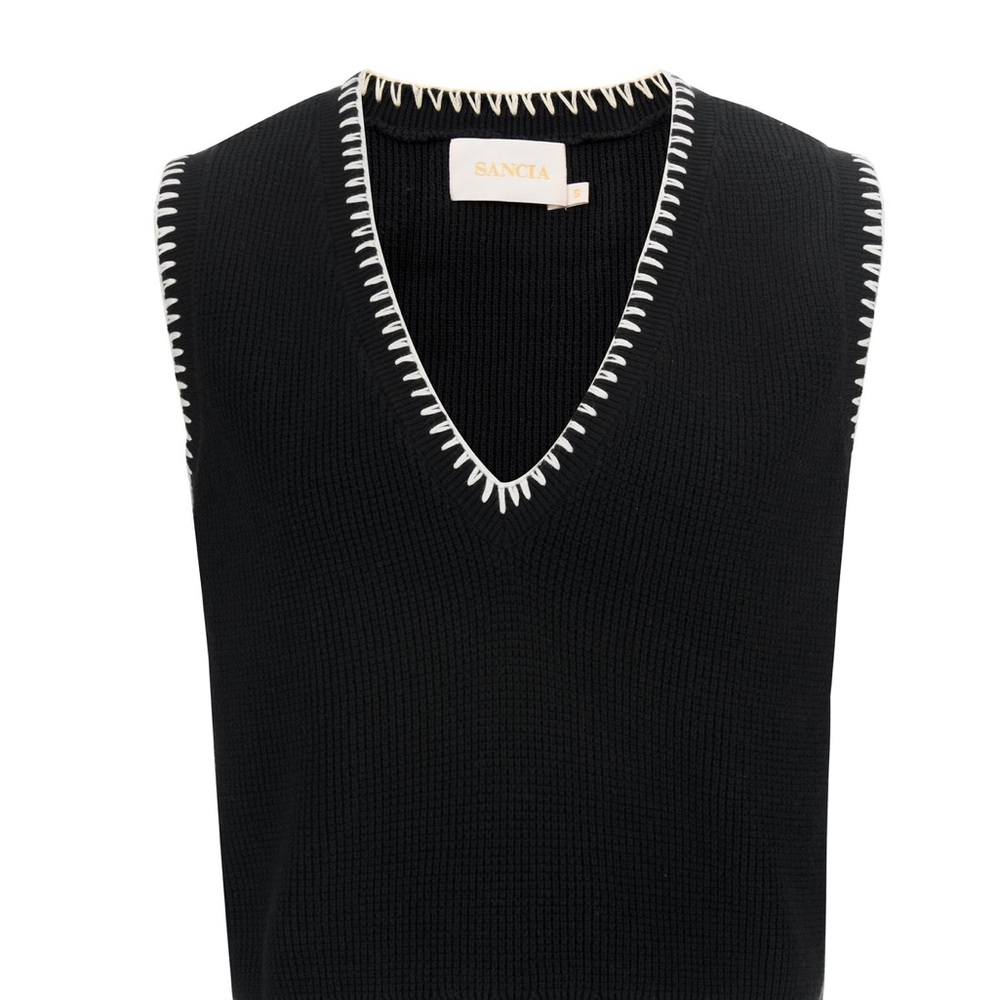 Sancia Women's Classic Black V-Neck Sweater